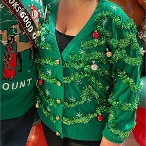 WOMEN'S GAUDY GARLAND UGLY CHRISTMAS CARDIGAN SWEATER